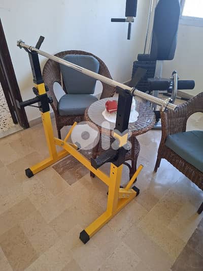 Adjustable rack like new