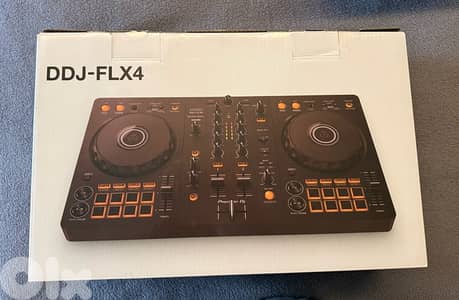 FLX 4 + BAG 400$ Used-like new (open box)
