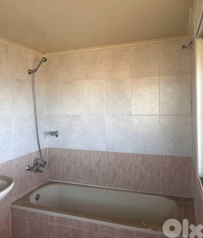 bathroom bathtub بانيو حمام للبيع حوض استحمام
