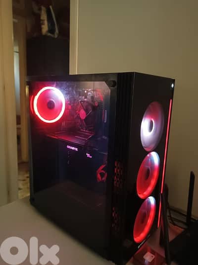 GAMING PC + SCREEN FOR SALE