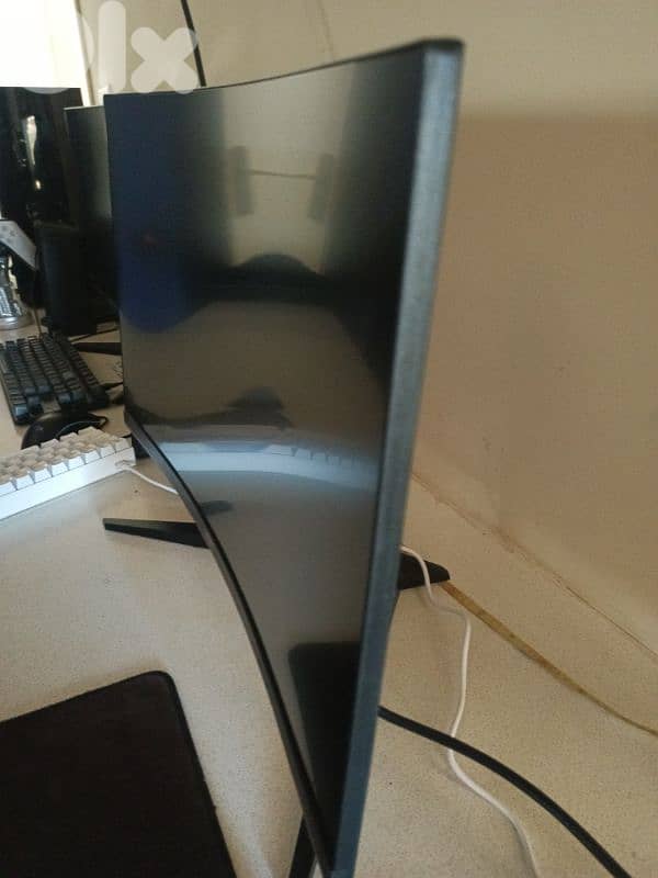 GAMING PC + SCREEN FOR SALE 3