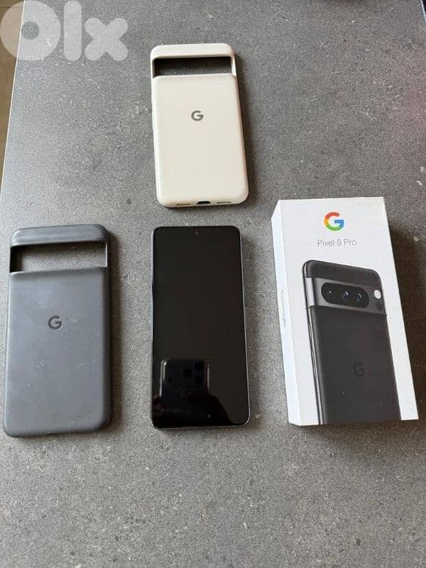 Pixel 8 Pro 256GB with original case 1