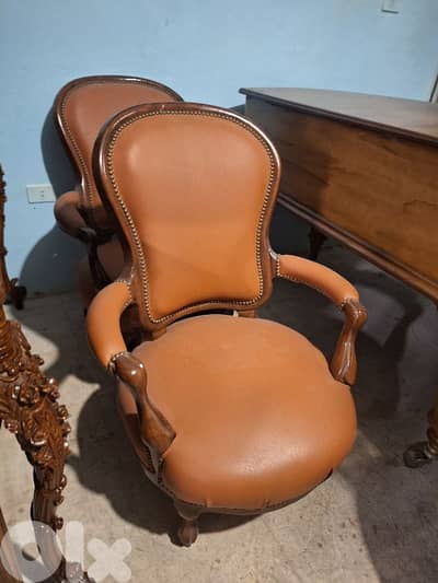 فوتوي صالون عدد٢ لوي فيليب مميز فرنسي انتيك قديم