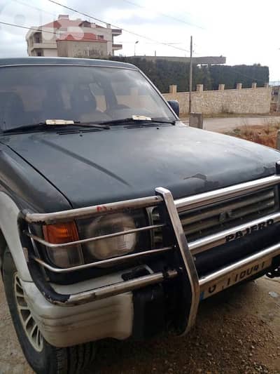 Mitsubishi Pajero 1991
