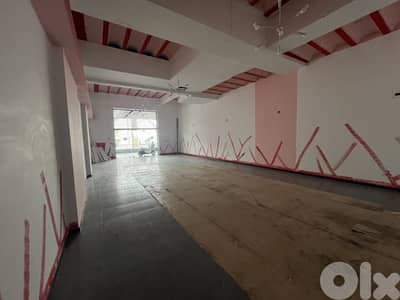 For Rent Shop In Mansourieh - 210 sqm محل للإيجار في المنصورية -