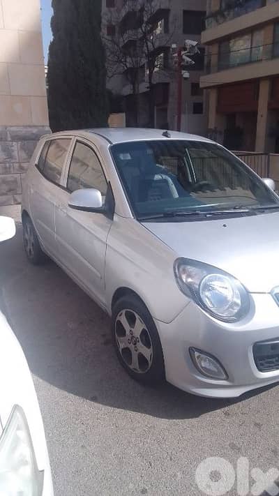 كيا بيكانتو 2011