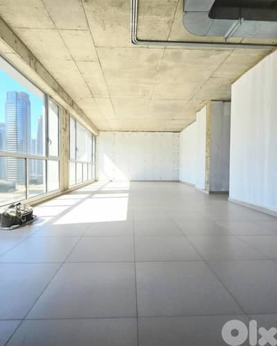 RAO26-4841 Office 374m2 for Rent in Achrafieh – Beirut