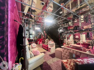 RWK275RM - Fully Furnished Shop / Beauty Salon for Rent in Sarba