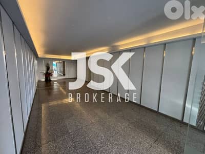 L20744 - A 160 SQM Office For Rent in Zalka