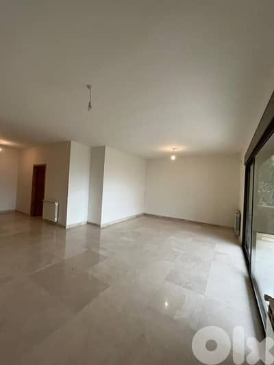Apartment For Sale in Broumana - شقة للبيع في برمانا