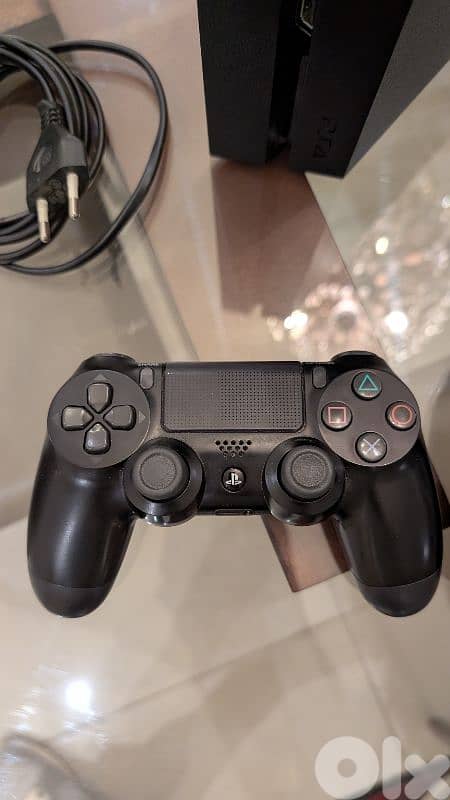 PS4 w/ 2 controllers perfect condition 2