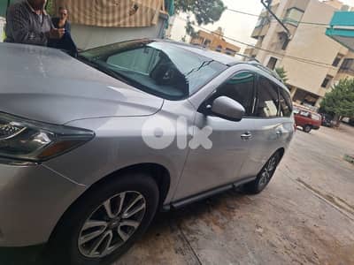 Nissan Pathfinder 2014