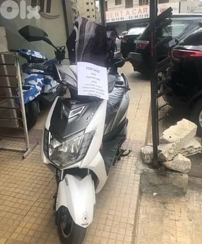 electric scooter Brand New!!