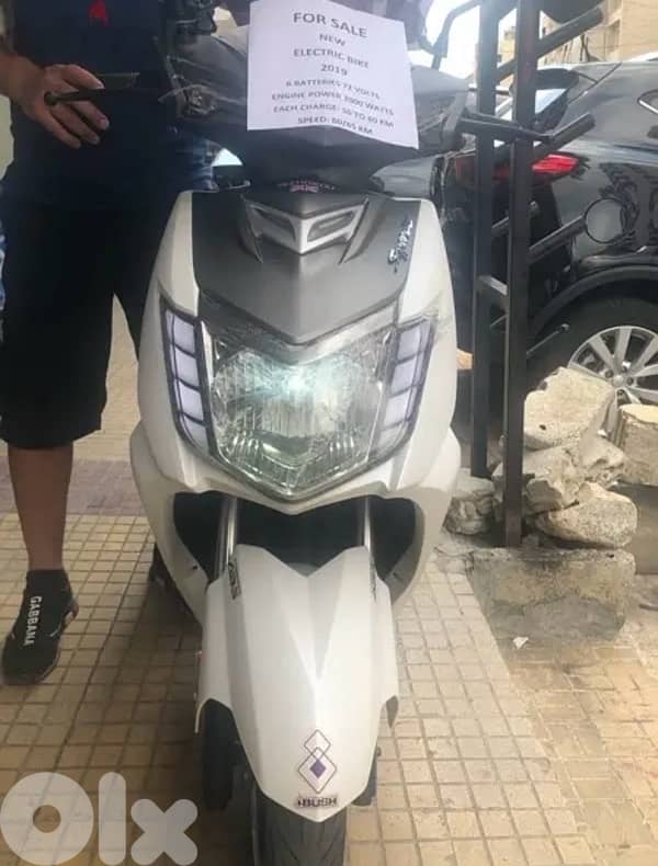 electric scooter Brand New!! 4