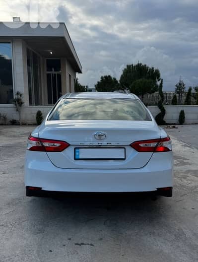 Toyota Camry 2018