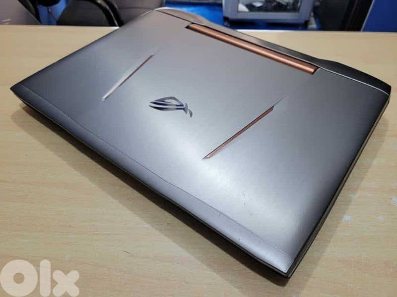 asus ROG G752 overclock edition 17" gaming laptop 1