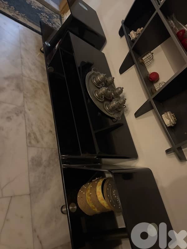 glass table very high quality 2