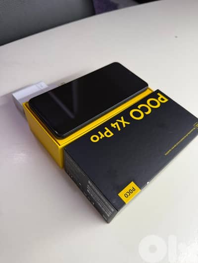 pocco X4 pro 256gb very clean like new
