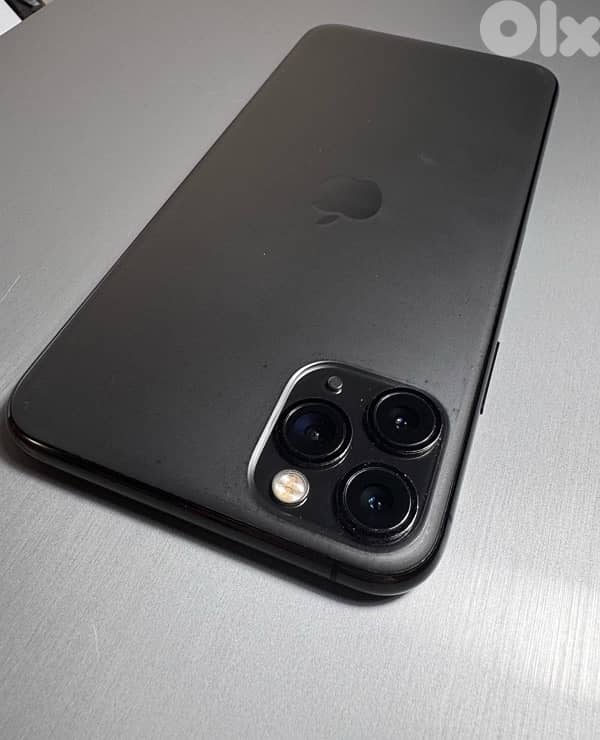 IPhone 11 Pro Max 4