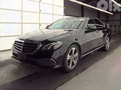 Mercedes-Benz E300 4-Matic panoramic 2018