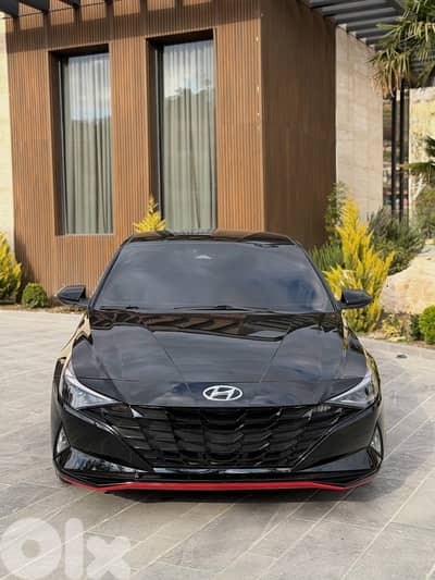 Hyundai Elantra 2021