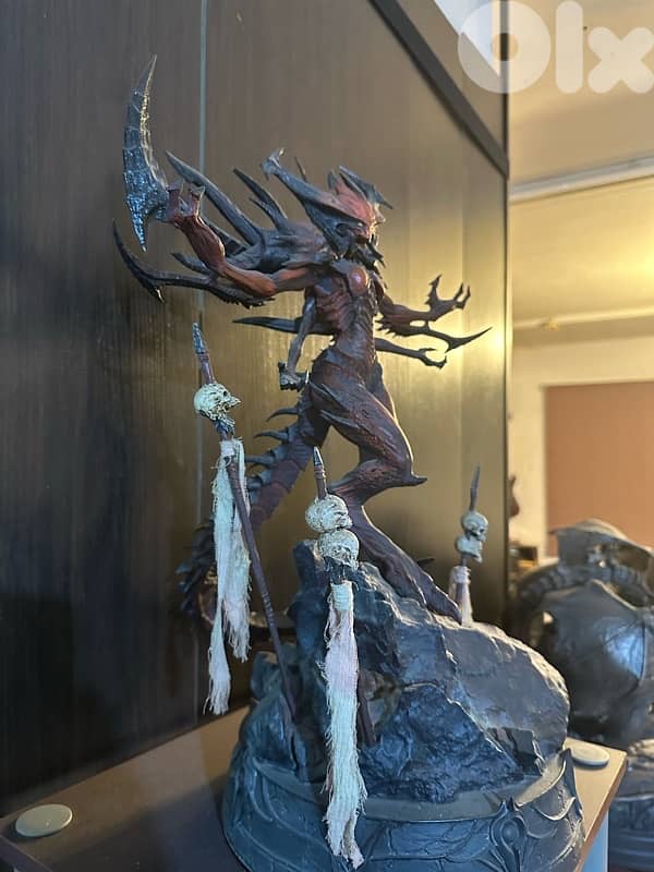 Diablo 3 Diablo statue collectible 3
