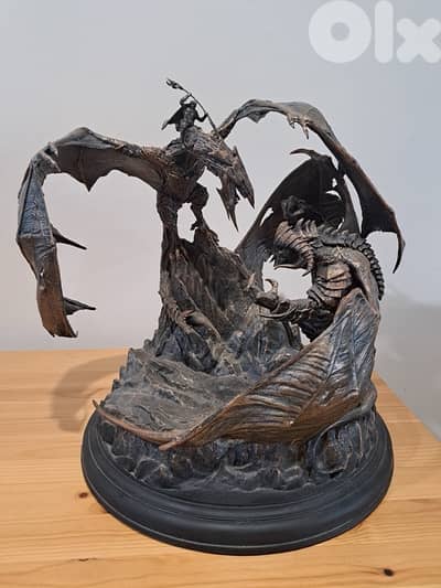 shadow of mordor statue collectible