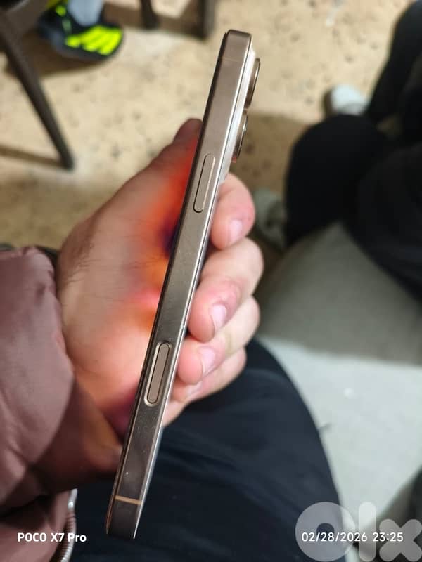 IPhone 16 pro max still new 2