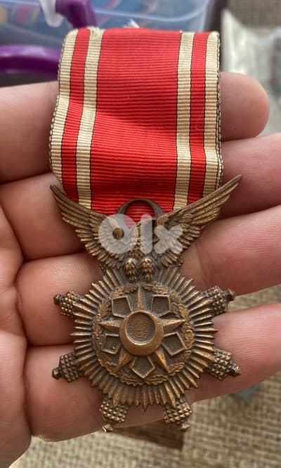 وسام نيشان ميدالية الاستحقاق العسكري السوري