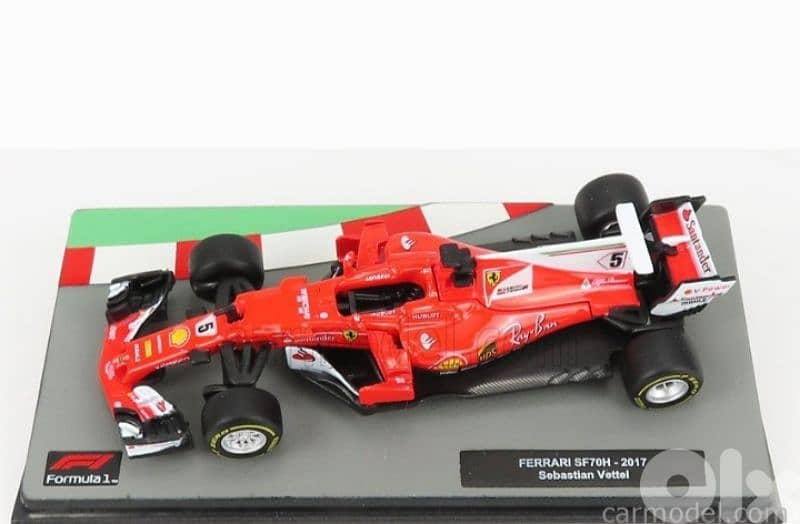 Sebastien Vettel Ferrari SF70H  2017 diecast car model 1;43 1