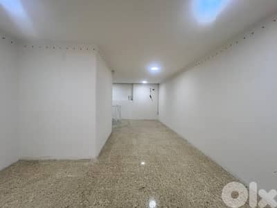 Shop for Rent in Hamra – Prime Locationمحل للإيجار في الحمرا