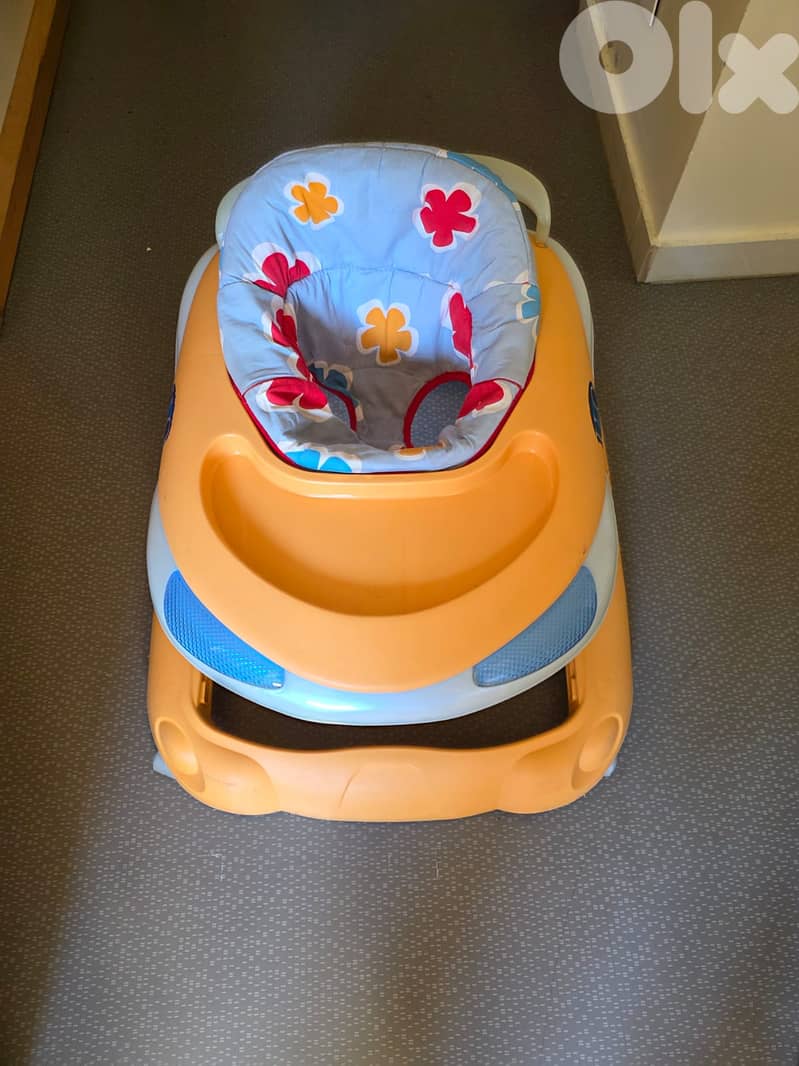 Chicco Baby Walker 1