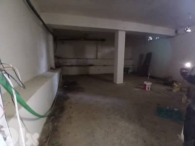 Warehouse for rent in Ain El Remmaneh مستودع للإيجار في عين الرمانة
