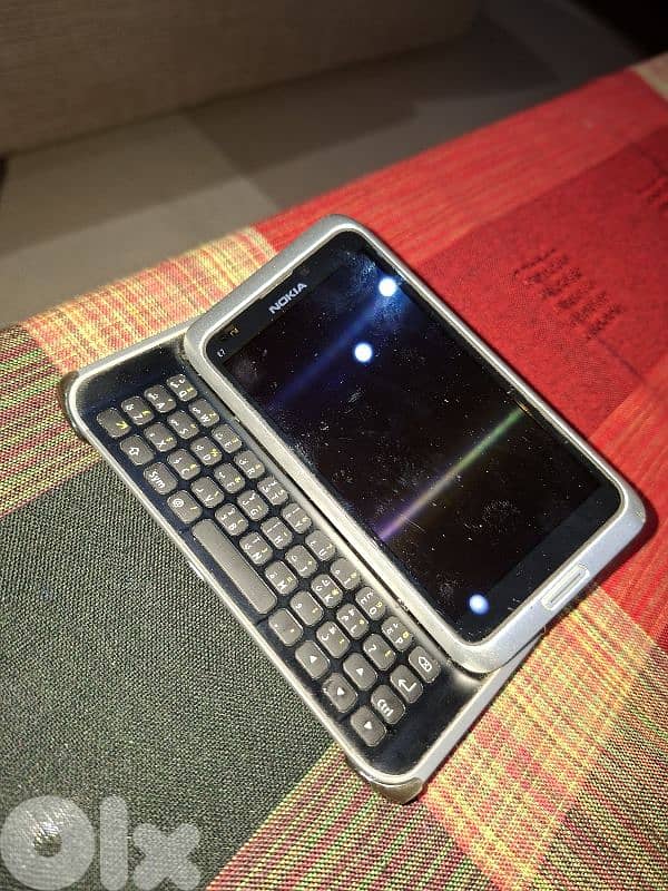 NOKIA E7. Vintage piece. 1