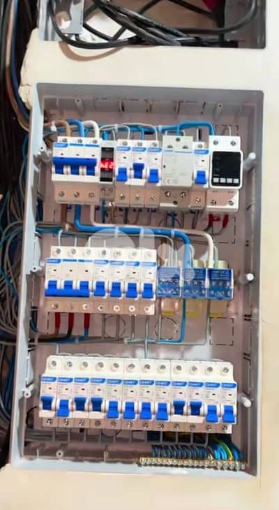 تعهدات كهرباء عامة