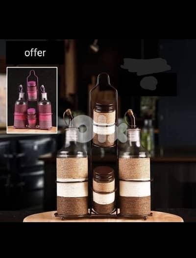 Oil bottles set
