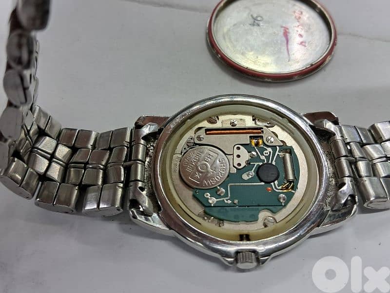 TISSOT  swiss 03032462 5