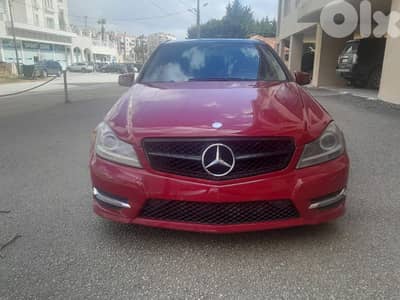 MERCEDES C250 V4 2012 SUPER CLEAN