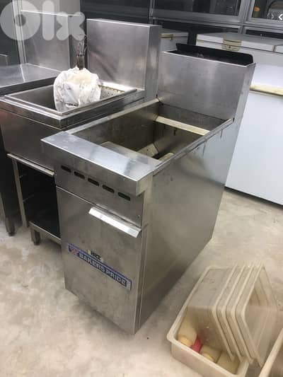 restaurant kitchen equipments