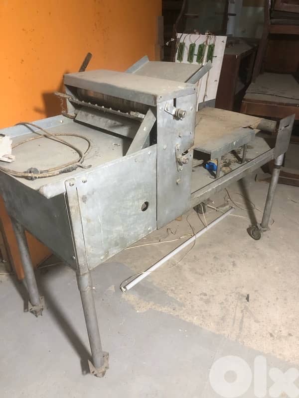 restaurant kitchen equipments 16