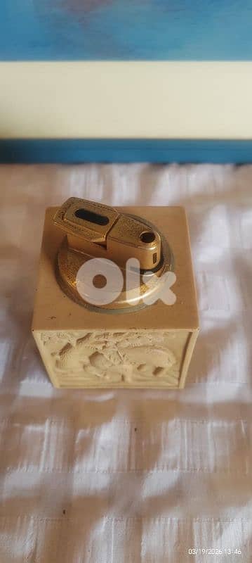 vintage collectible table lighter 3