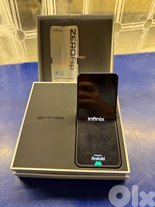infinix zero flip 2