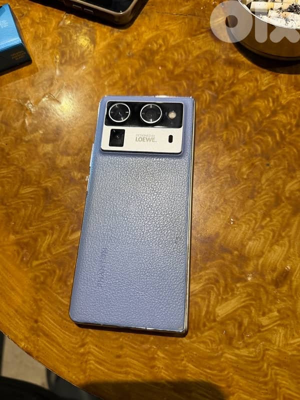 tecno phantom v fold 2 2