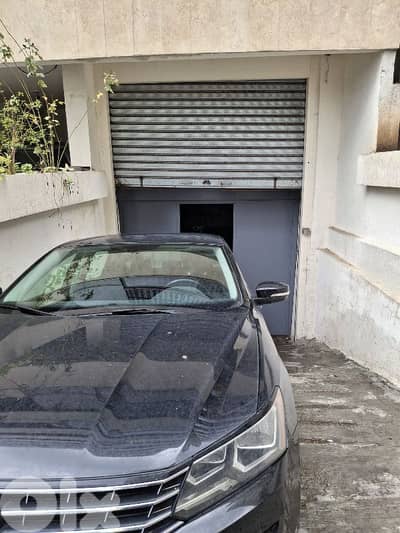 مستودع للبيع في منطقة كركاس