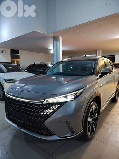 MG RX5 Hybrid Panoramic leather