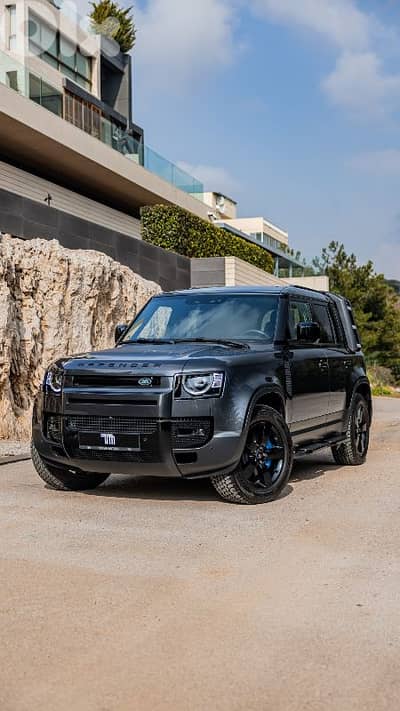 LAND ROVER  DEFENDER   P400 HSE 2023 WARRANTY TILL 2028, 25.000Km ONLY