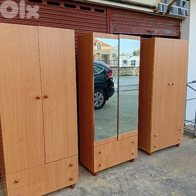 خزنات شبه جديد