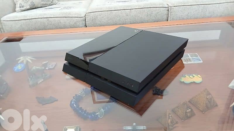 ps4 Fat used like new 1