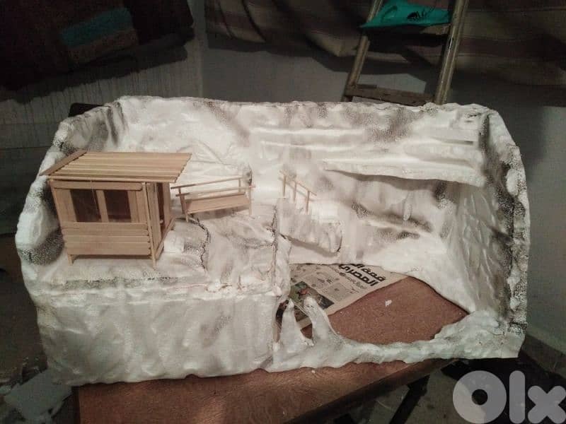 aquarium for fish and decorations  70$ 1