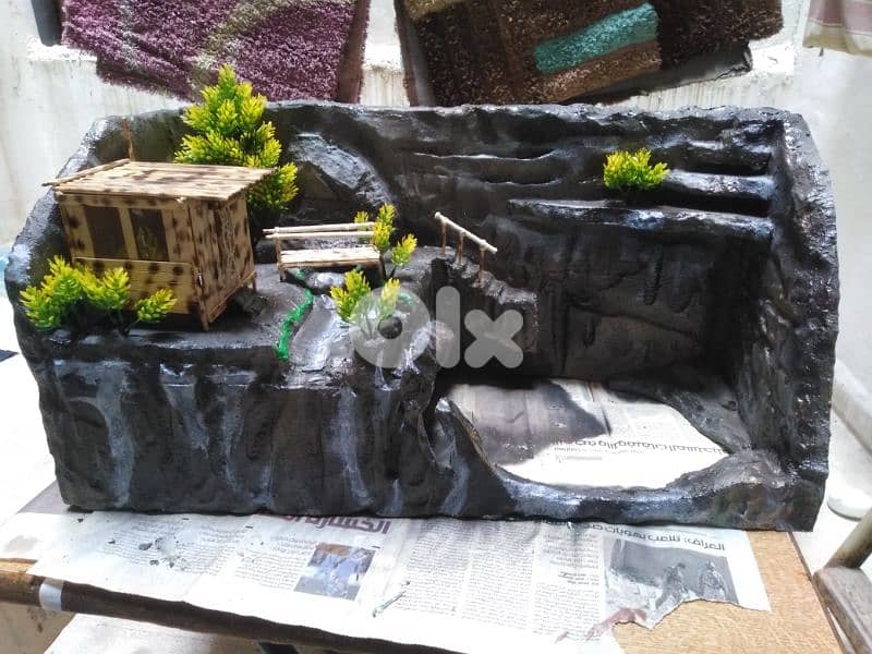 aquarium for fish and decorations  70$ 2